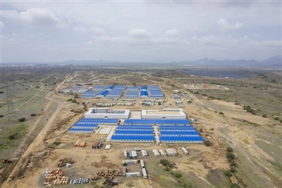 United Solar completa el projecte de polisilici de 100.000 tones a Oman, el m...
